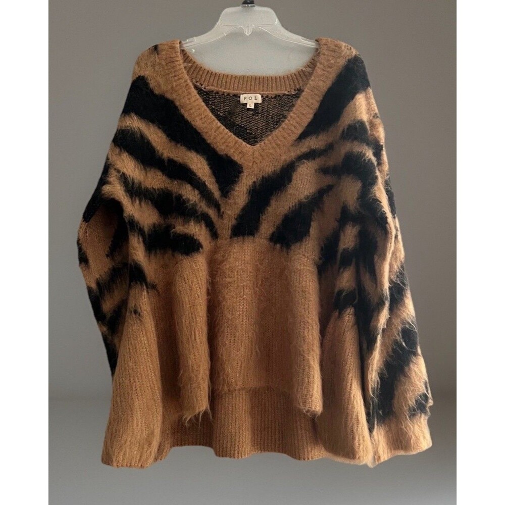 POL Zebra Stripe Fuzzy V Neck Chunky Oversized Sweater Women's Size Large - Picture 7 of 11